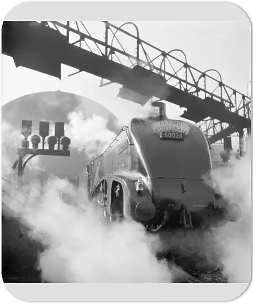 Kingfisher steam train, Flying Scotsman service a062841