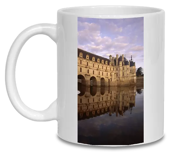 Chateau of Chenonceaux, reflected in water, Loire Valley, Centre, France, Europe