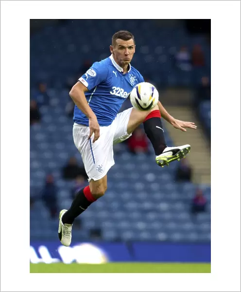 Rangers vs Clyde: Lee McCulloch's Determined Performance in the Petrofac Training Cup Second Round at Ibrox Stadium (Scottish Cup Winner 2003)