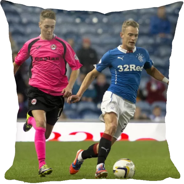 Rangers Dean Shiels in Action: Ibrox's Scottish Cup Heroes vs Clyde (Petrofac Training Cup Second Round, 2003)