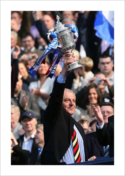 Walter Smith's Triumph: Rangers Football Club Wins the Scottish Cup at Hampden Park (2008)