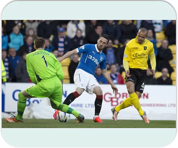 Rangers vs Livingston: Clash between Nicky Clark and Livingston's Defense - Darren Jamieson and Darren Cole