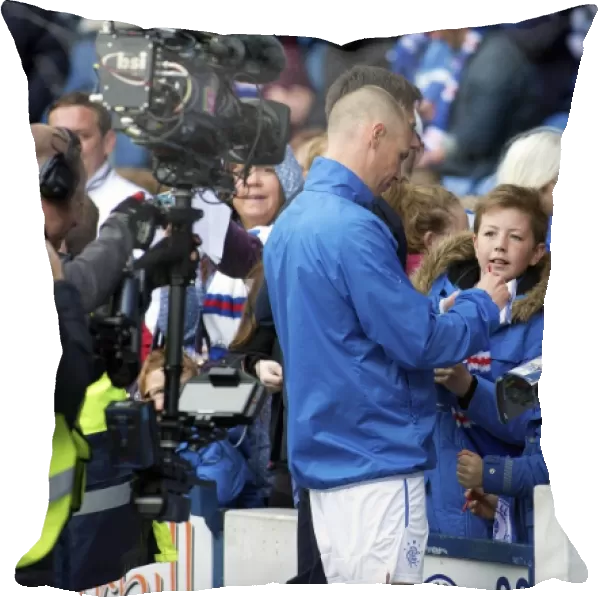 Rangers Kenny Miller Greets Ecstatic Fans at Ibrox Stadium: Scottish Premiership Play-Off Quarter Final vs. Queen of the South