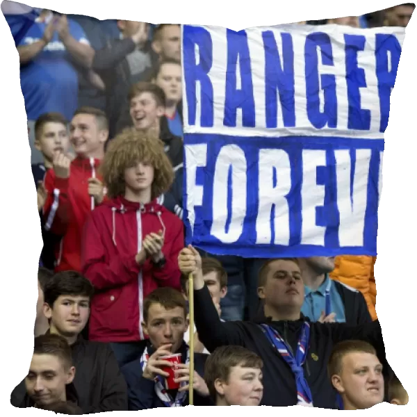 Rangers FC: Epic Moments - Scottish League Cup Round 3: Rangers vs St. Johnstone at Ibrox Stadium (2003) - A Sea of Passionate Fans