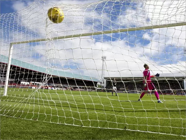 Kenny Miller's Dramatic Goal: Rangers vs Dundee in Ladbrokes Premiership