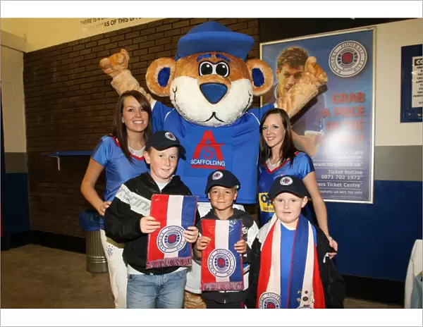 Exciting 2-1 Rangers Victory: Fun-Filled Day at Ibrox - Rangers Football Club OYSC