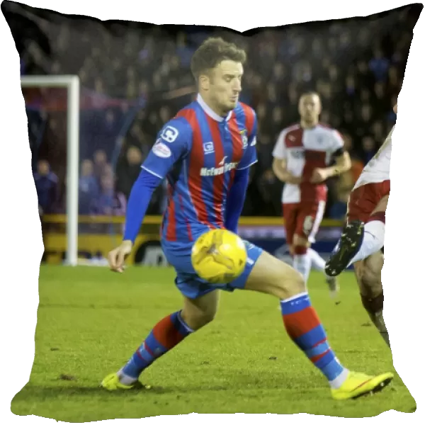 Rangers Captain Lee Wallace Leads the Charge in Inverness Caledonian Thistle Clash (Ladbrokes Premiership)