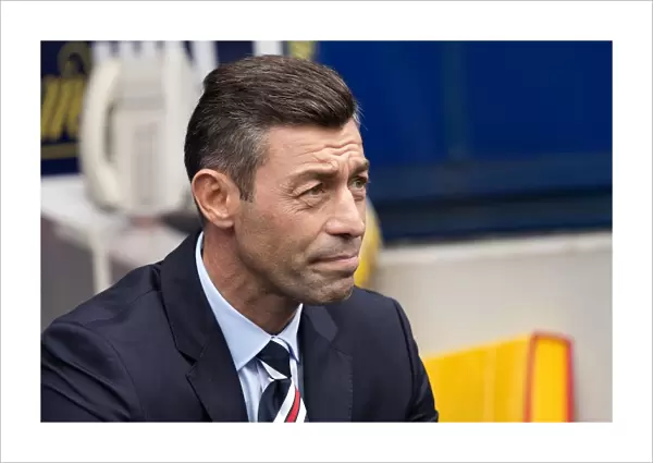 Pedro Caixinha at the Helm: Rangers vs Motherwell, Ladbrokes Premiership Clash at Ibrox Stadium