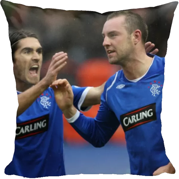 Kris Boyd's Double Strike: Thrilling 2-2 Draw between Dundee United and Rangers in the Clydesdale Bank Premier League