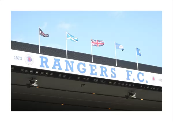 Thrilling 2-2 Draw at Ibrox: Rangers vs Hearts, Scottish Premier League