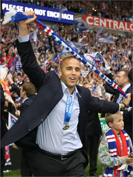 Rangers Football Club: Madjid Bougherra's Title-Winning Moment - 2008-09 Clydesdale Bank Premier League Championship Glory