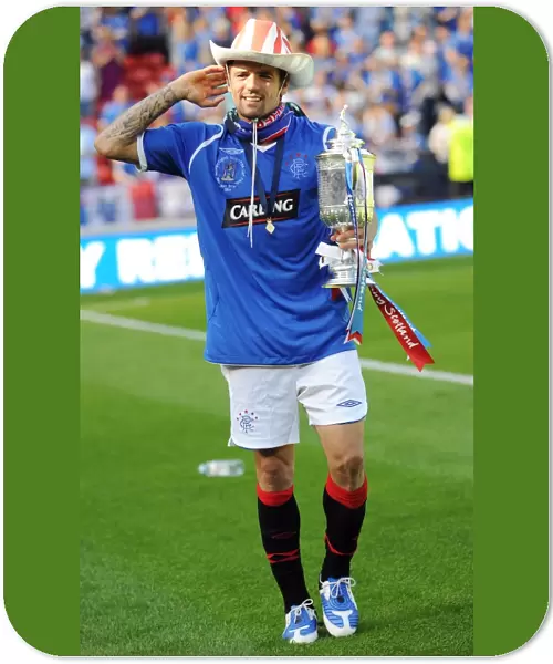 Rangers Football Club: Nacho Novo's Triumphant Homecoming with the Scottish Cup (2009) - Champions Once Again