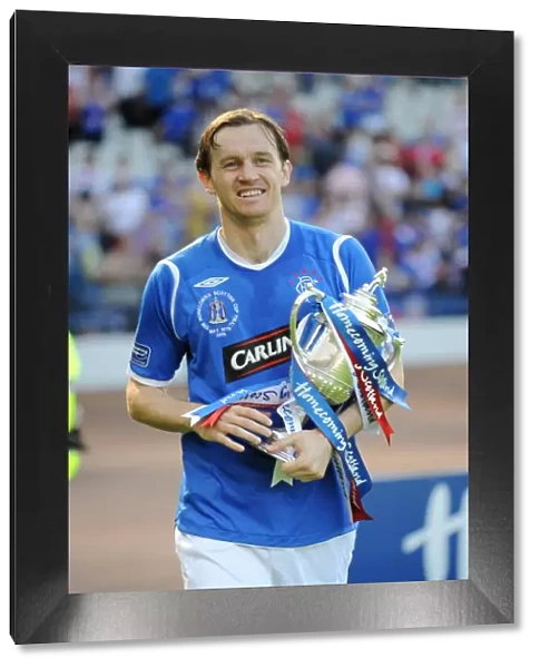 Rangers Football Club: Sasa Papac's Triumphant Homecoming with the Scottish Cup (2009) - Champions!