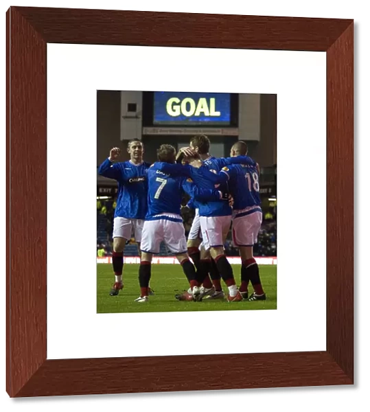 Rangers Triumph: Kris Boyd and Teammates Rejoice in Double Strike against Motherwell (6-1) at Ibrox Stadium