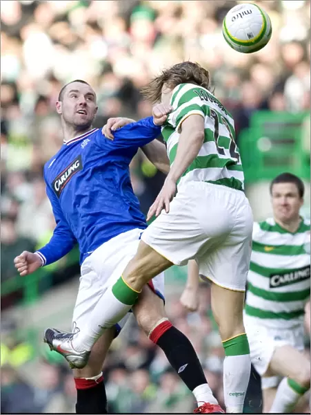 Thrilling Rivalry: Kris Boyd vs Glen Loovens - Celtic vs Rangers 1-1 Stalemate