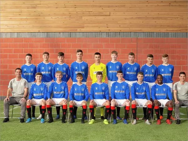 Rangers U16 Team Picture - The Hummel Training Centre