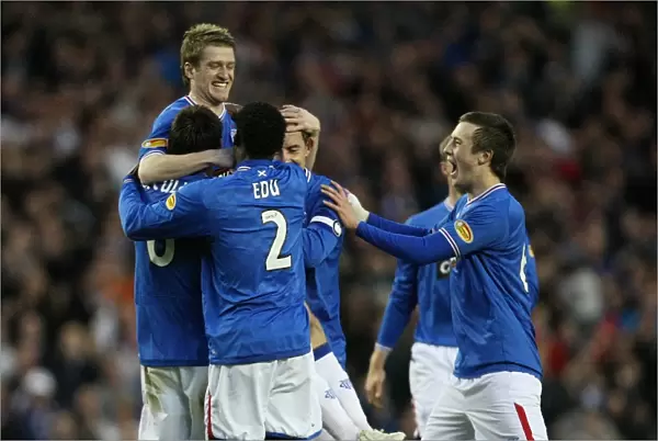 Rangers: Celebrating Steven Davis's First Goal in the 3-1 Win Against Aberdeen at Ibrox Stadium (Clydesdale Bank Premier League)