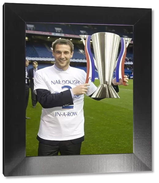 Rangers Football Club: Ibrox Champions League – Kevin Thomson's Triumph (2009-2010)
