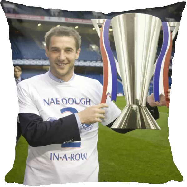 Rangers Football Club: Ibrox Champions League – Kevin Thomson's Triumph (2009-2010)
