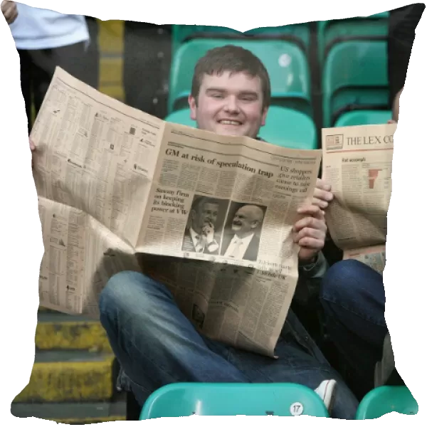 Rangers Fans React: Celtic's Last-Minute Victory Leaves Rangers Fans Disappointed - Post-Match Newspaper Reading