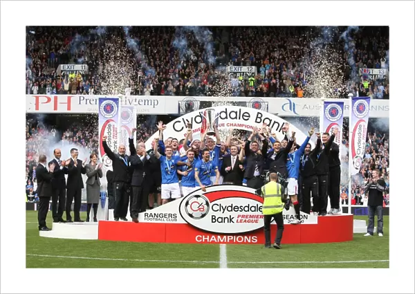 Rangers Football Club: Champions League of Scottish Premiership - David Weir's Triumph at Ibrox Stadium (SPL Championship Win)