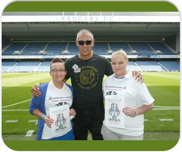Rangers Football Club: Mark Hateley Honors Fans with Champions Walk 2010 Certificates - A Memorable Moment for Supporters