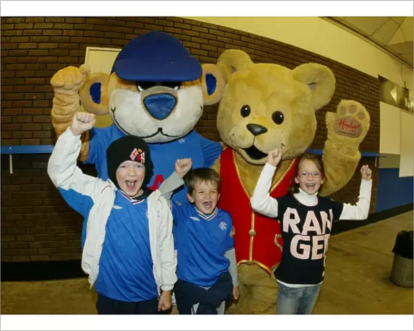 Bear-y Exciting: Rangers 2-1 Newcastle United - A Fun-Filled Pre-Season Friendly at Ibrox with Broxi Bear and Hamleys Bear and Kids