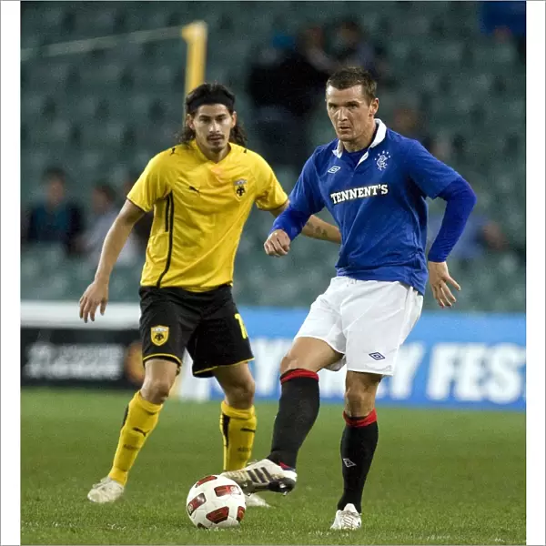 Rangers Lee McCulloch vs. AEK Athens at Sydney Football Stadium - Sydney Festival of Football 2010