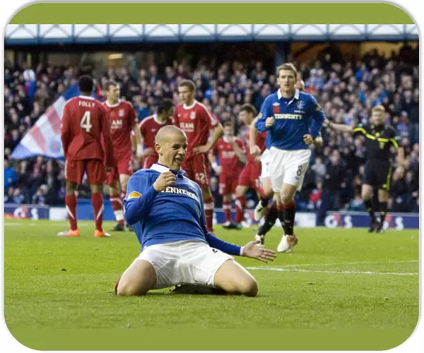 Thrilling Moment: Vladimir Weiss's Goal Celebration - Rangers 2-0 Aberdeen, Clydesdale Bank Scottish Premier League