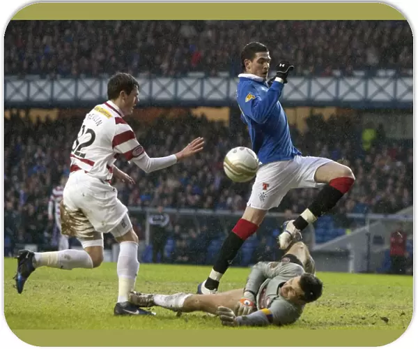 Rangers Kyle Lafferty Denied by Hamilton's Tomas Cerny in Rangers 4-0 Victory