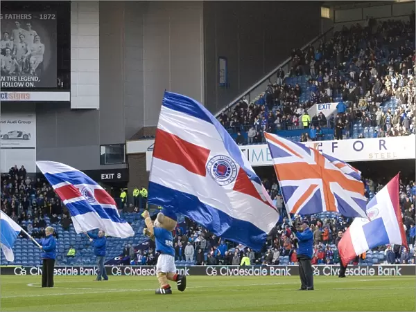 Rangers Football Club: Flag-Bearing Heroes Celebrate Glorious 6-0 Victory over Motherwell at Ibrox Stadium