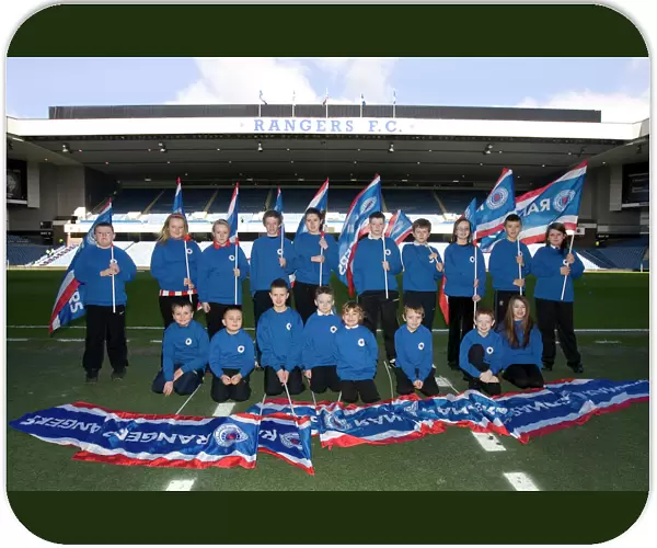 Soccer - Clydesdale Bank Scottish Premier League - Rangers v Saint Johnstone - Ibrox Stadium