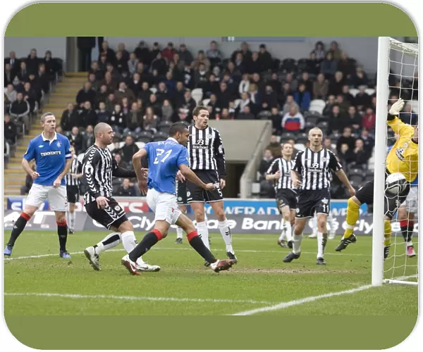 Soccer - Clydesdale Bank Scottish Premier League - St Mirren v Rangers - St Mirren Park