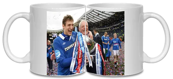 Rangers Football Club: Walter Smith and Nikica Jelavic Celebrate Co-operative Cup Victory (2011)