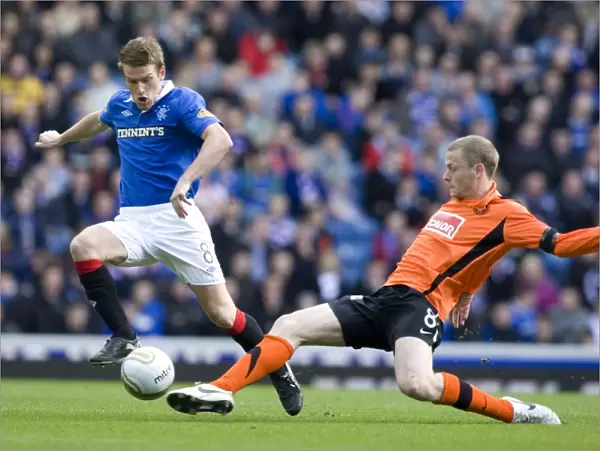 Thrilling Comeback: Stevenson vs Robertson Showdown - Rangers 2-3 Dundee United