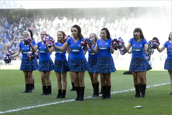 Thrilling Comeback: Rangers Cheerleaders Euphoria After 3-2 Victory Over Dundee United