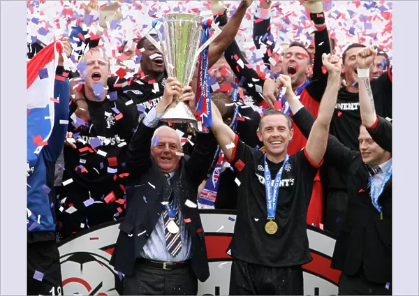 Rangers FC: Clydesdale Bank Scottish Premier League Champions 2010-11 - Triumphant Victory at Rugby Park against Kilmarnock