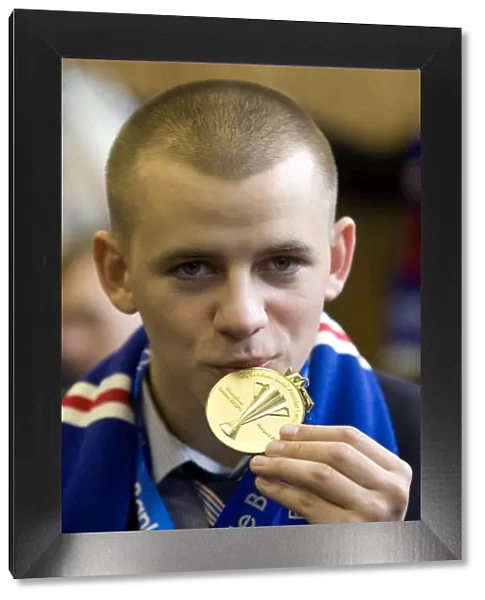 Rangers Football Club: Vladimir Weiss Emotional Moment with the SPL Champions Medal (2010-11)