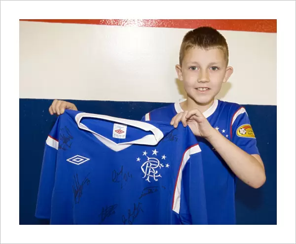 Family Fun at Ibrox: Marc Dickson's Thrilling Shirt Winning Moment - Rangers vs. Heart of Midlothian, Clydesdale Bank Scottish Premier League