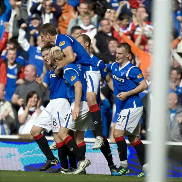 Rangers Steven Naismith Scores Brace: 4-2 Thriller at Ibrox vs. Celtic