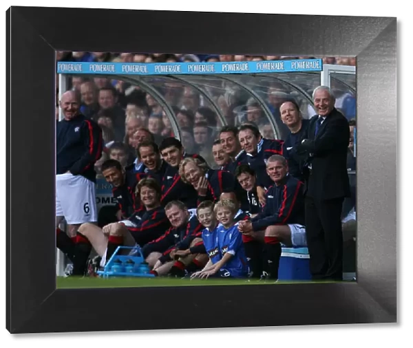 Nine-in-a-Row Anniversary: Rangers vs Scottish League Select - Ibrox Team Group Celebration