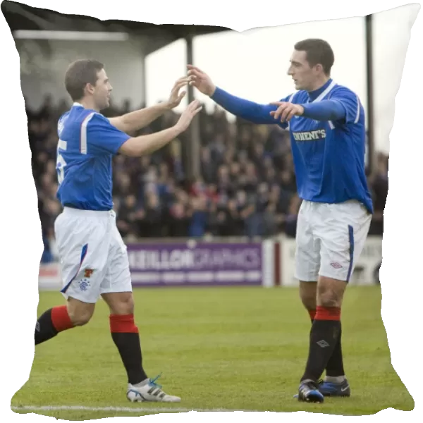 Rangers David Healy: Unstoppable Goal Scoring Streak Continues - 4 Goals vs Arbroath in Scottish Cup