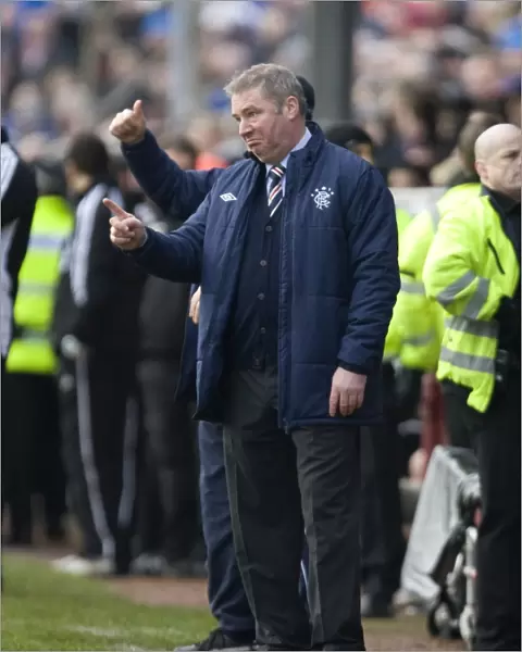 Ally McCoist Motivates Rangers Players to a 4-0 Scottish Cup Victory Over Arbroath
