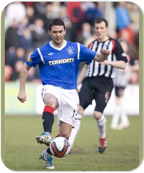 David Healy's Brace Leads Rangers to Dominant 4-1 Scottish Premier League Victory over Dunfermline
