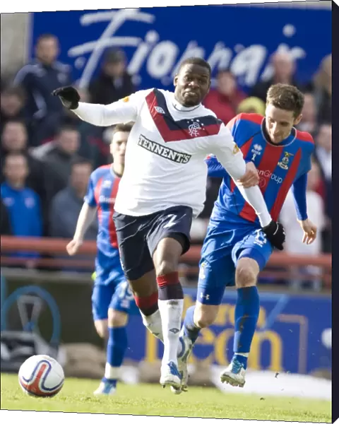 Maurice Edu Fends Off Nick Ross in Rangers 4-1 Victory over Inverness Caledonian Thistle