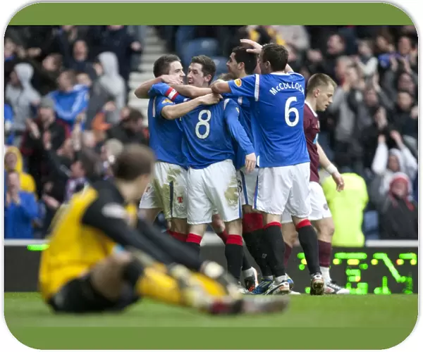Rangers Celebrate Steven Davis's Goal: Rangers 1-2 Heart of Midlothian - Ibrox Stadium