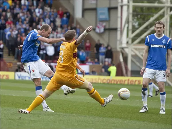 Steven Whittaker's Equalizer: Motherwell 1-2 Rangers in the Scottish Premier League