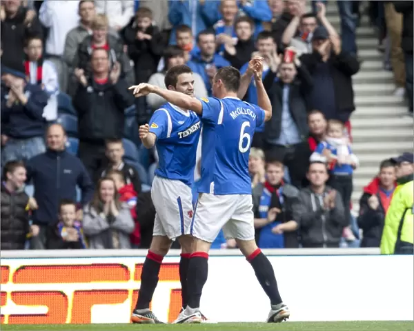 Rangers: Andy Little and Lee McCulloch's Euphoric Moment as They Celebrate 3-1 Win Over St Mirren in Scottish Premier League