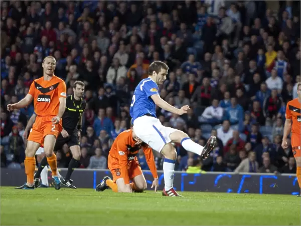 Rangers Jamie Ness Scores Spectacular Goal: 5-0 Thrashing of Dundee United at Ibrox Stadium (Scottish Premier League)