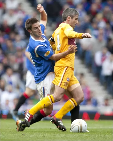 A Battle at Ibrox: Rangers vs Motherwell - Intense Rivalry Between Andy Little and Keith Lasley Ends in 0-0 Stalemate
